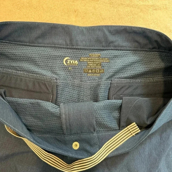 ZYIA Active Shorts XL Blue Not Just A Trail Outdoor Hiking Pockets Women’s - Picture 7 of 10